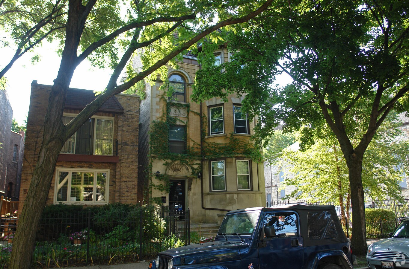 Photo - 5225 S Blackstone Ave