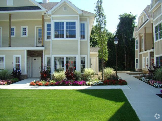 Photo - Wellington Park Villas