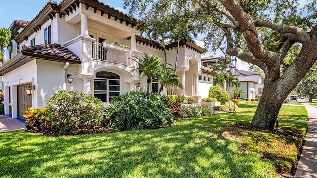 Photo - 1089 Cordova Blvd NE