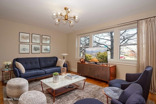 Photo - 465 Arborway Unit 13