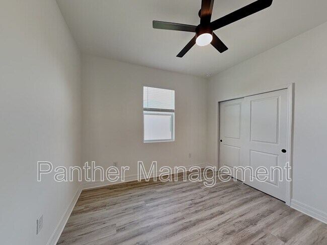 Photo - 16040 Galiano Ct