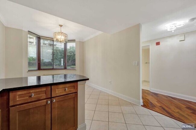 Photo - 100 Old Palisade Rd Unit PL1