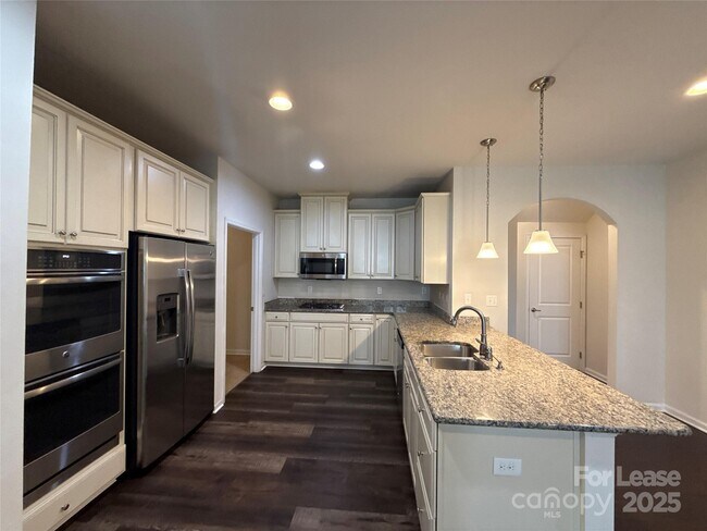 Photo - 11060 Discovery Dr NW