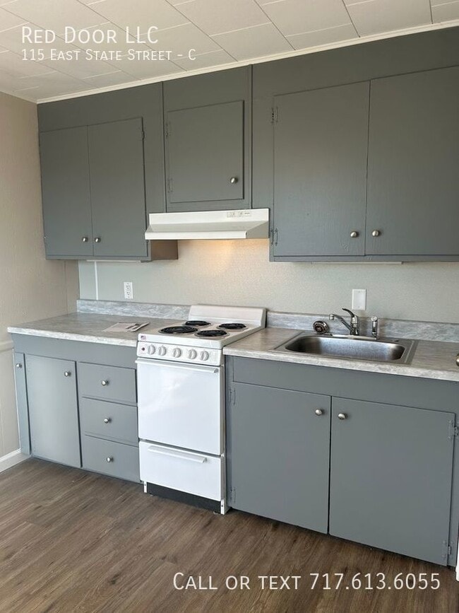 Building Photo - 115 E State St Unit C