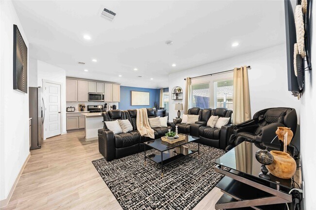 Photo - 7826 Cattleman Vly Dr