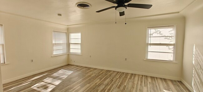 Photo - 626 Charlana Dr