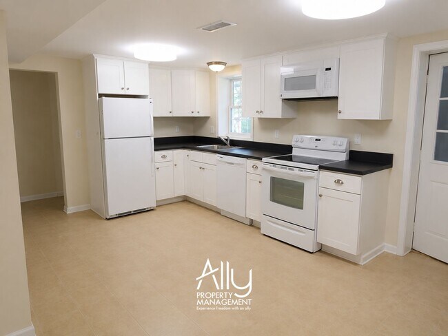 Photo - 210 Raymond Ave