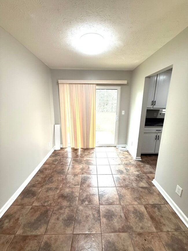 Photo - Beautiful 3/2 In Montgomery East *** Call 334-366-9198 to Schedule a Self Tour!