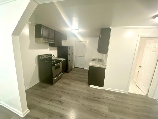 Photo - 1342 Dublin Ave