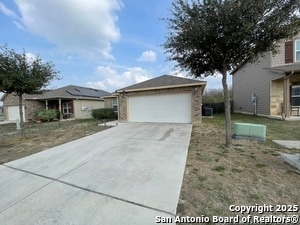 Photo - 10014 Raspberry Oak