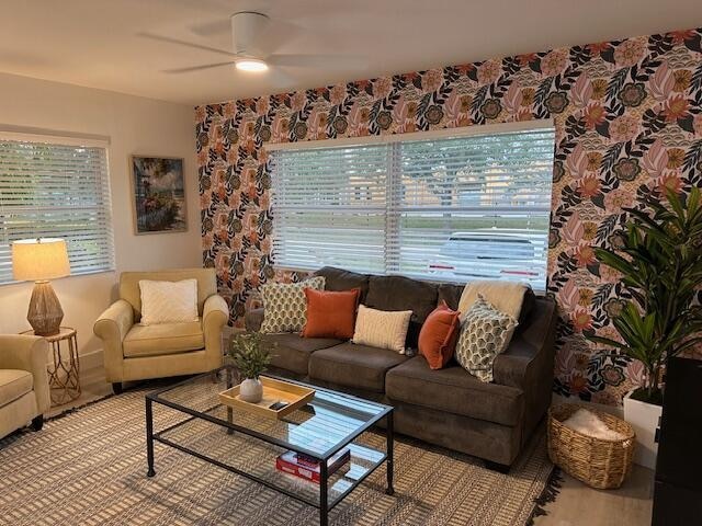 Building Photo - 524 Eastwind Dr