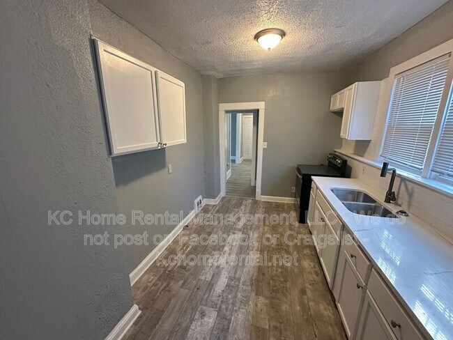 Photo - 2002 E 35th St