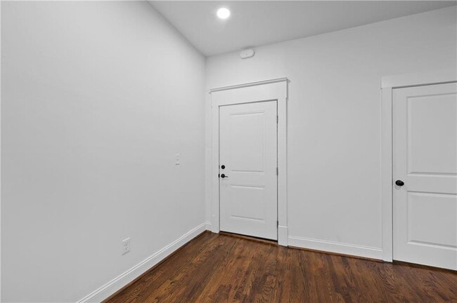 Photo - 360 Ponce De Leon Ave NE Unit 4