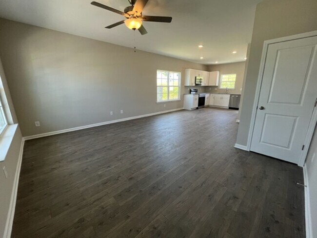 218 Tara Ct