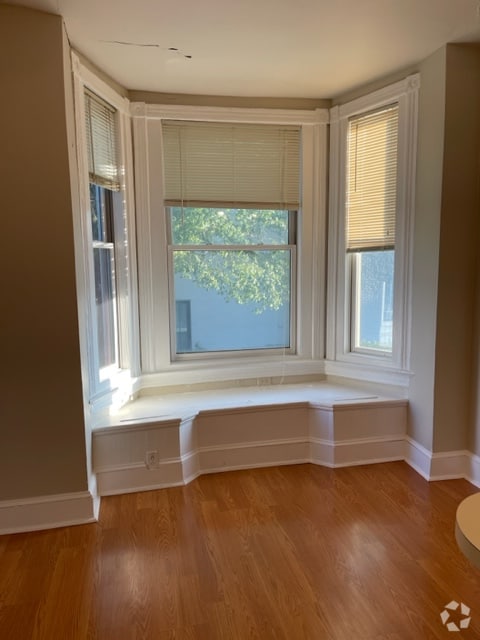 Building Photo - 301 U St NW Rental