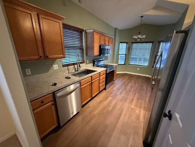 Photo - 2204 Market Garden Ln