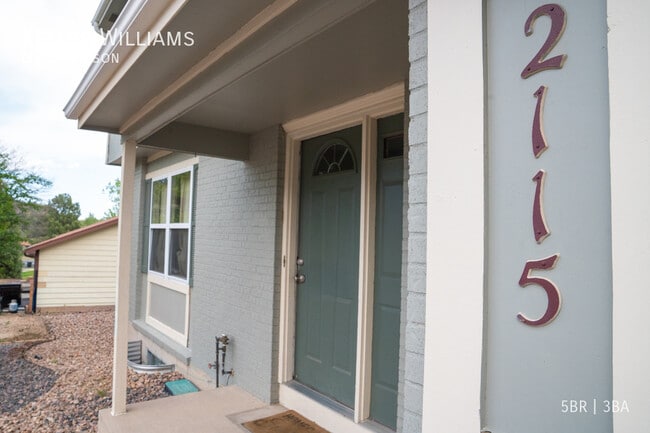 Photo - 2115 Rimwood Dr
