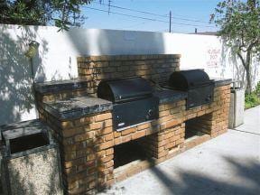 The Charter House Apartments