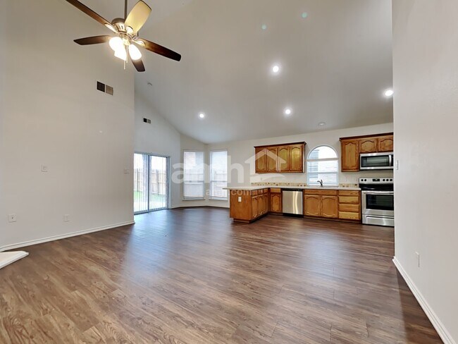 Photo - 3817 Old Richwood Ln