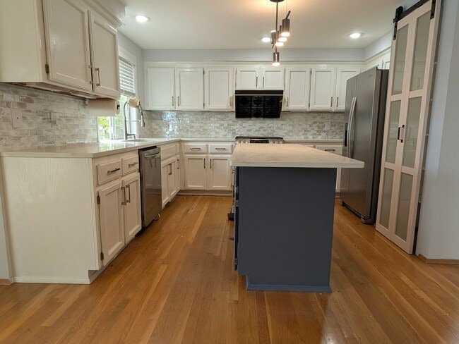 Photo - 4207 254th Pl SE