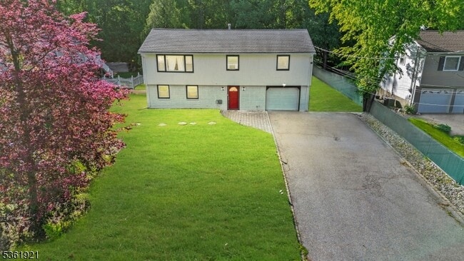 Photo - 8 Glencross Rd House
