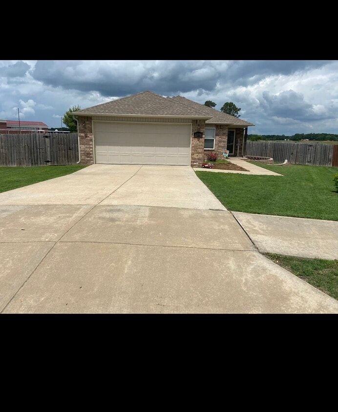 Photo - 2827 Carondolet St (Springdale, AR)