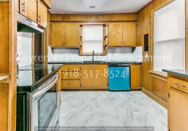 Photo - Charming 3 bedroom/2 bath home!