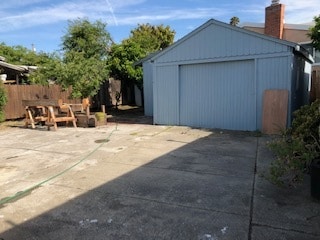 Photo - 2606 Bush Ave