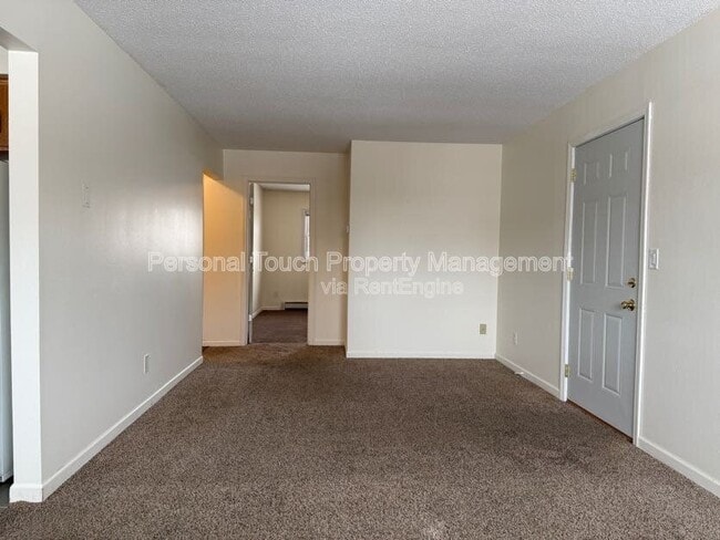 Photo - 912-18 1/2 18 1/2 St S Unit 3