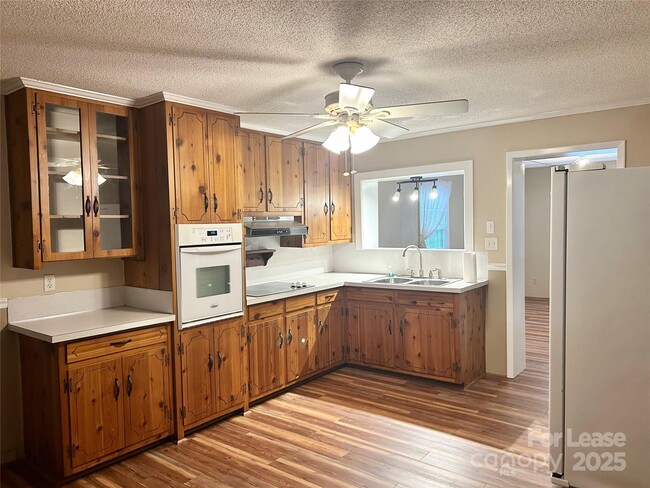 Photo - 234 Alf Hoover Rd