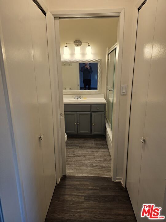 Photo - 1833 N Edgemont St Unit 7