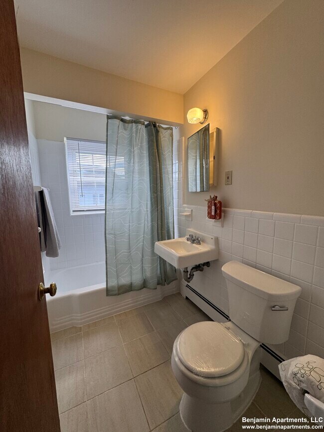 Photo - 314 Massachusetts Ave Unidad 11