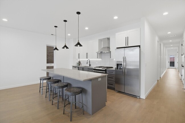 Photo - 5824 N Lincoln Ave Unidad 2S