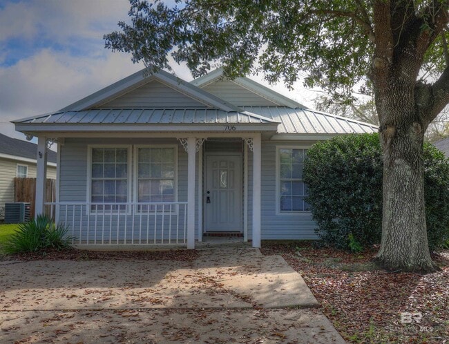 Photo - 706 Crystal Wells Ct N