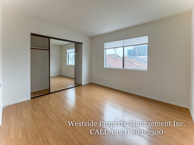 Photo - 2488-2490 Purdue Avenue