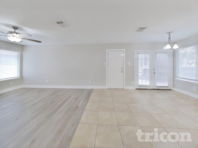 Photo - 18835 Atasca Oaks Dr