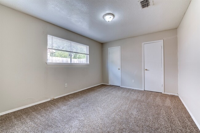 Building Photo - 15931 Cardono Ln Rental