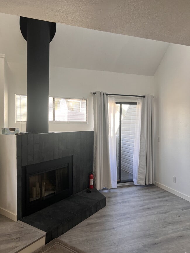 Newly Renovated 1-Bedroom 1-Bath Condo in Thornton! 2-Balconies, 1-Reserved Parking Spot.