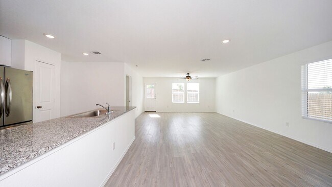 Photo - Spacious 4-bedroom, 2-bath located in Summerhill subdivision