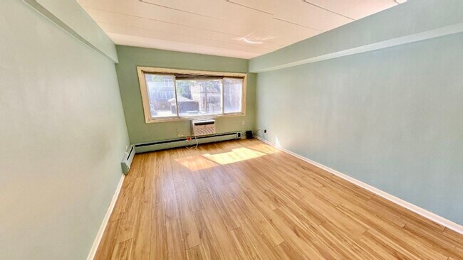 Photo - 5616 N Kenmore Ave Unit 2E