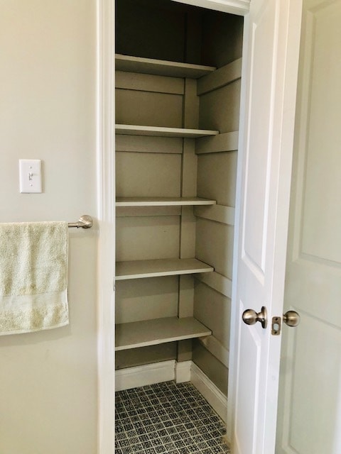 Photo - 1288 Linwood Ave