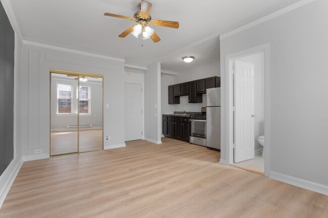 Photo - The Kenmore on Edgewater