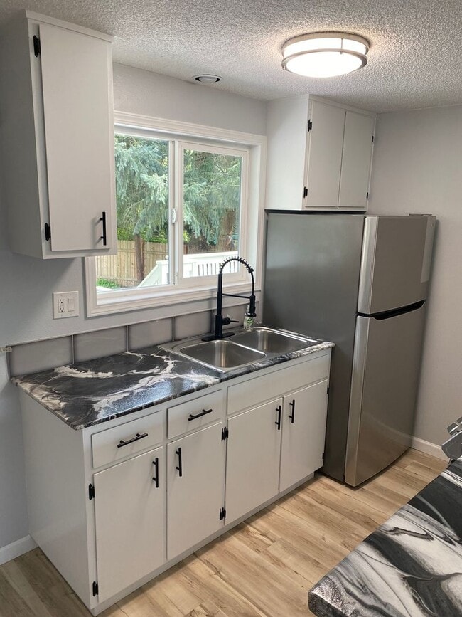 Photo - HSM01 ~ 1555/1565 Copping Street Unidad 1555 Copping St.