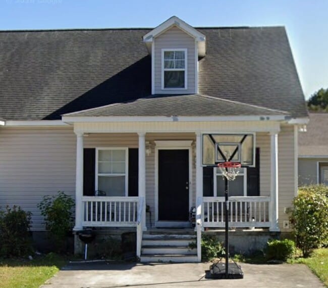 Building Photo - 306 N 30th St