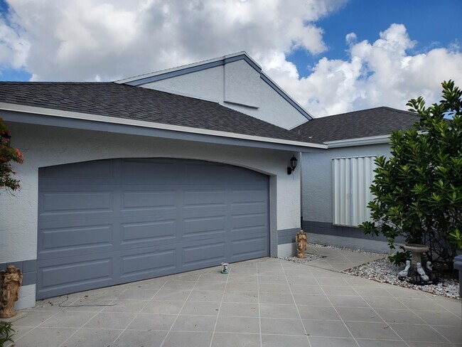 Photo - 11897 Sunchase Ct