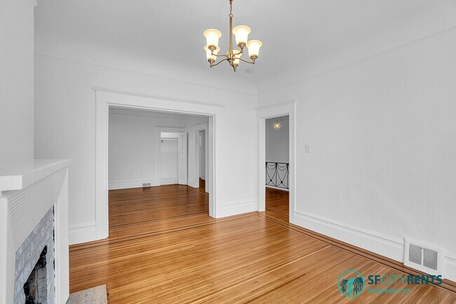 Photo - Cole Valley: Top Floor Edwardian Flat w/ F... Unidad 1308 Cole St.