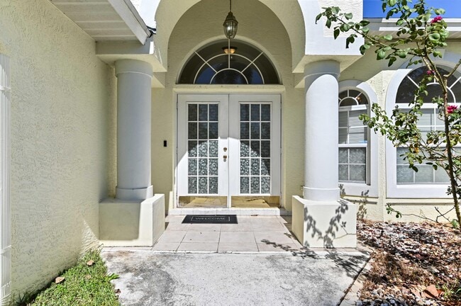 Photo - 681 SW Saragossa Ave