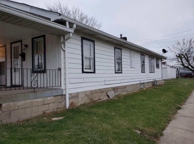 Photo - 2501 English Ave Unidad 2501