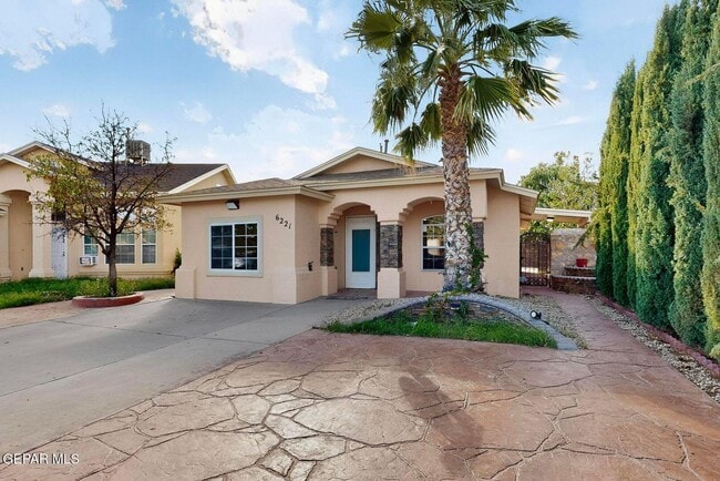 Photo - 6221 Patria St