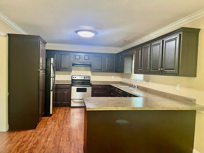 Photo - 127 Deer Run Trail NW